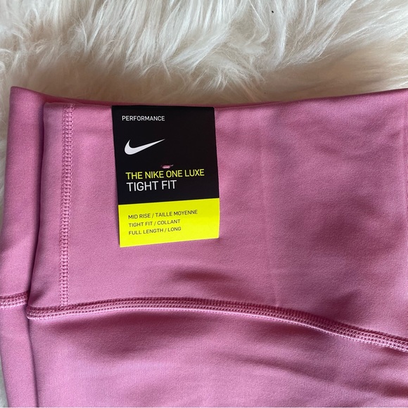 NWT. Nike One Luxe Tight fit leggings, mid-rise. Bubblegum pink. Dri-fit tech. - Picture 3 of 7
